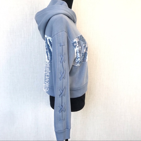 •Victoria's Secret PINK• Velvet Crop Hoodie XS - Picture 2 of 6
